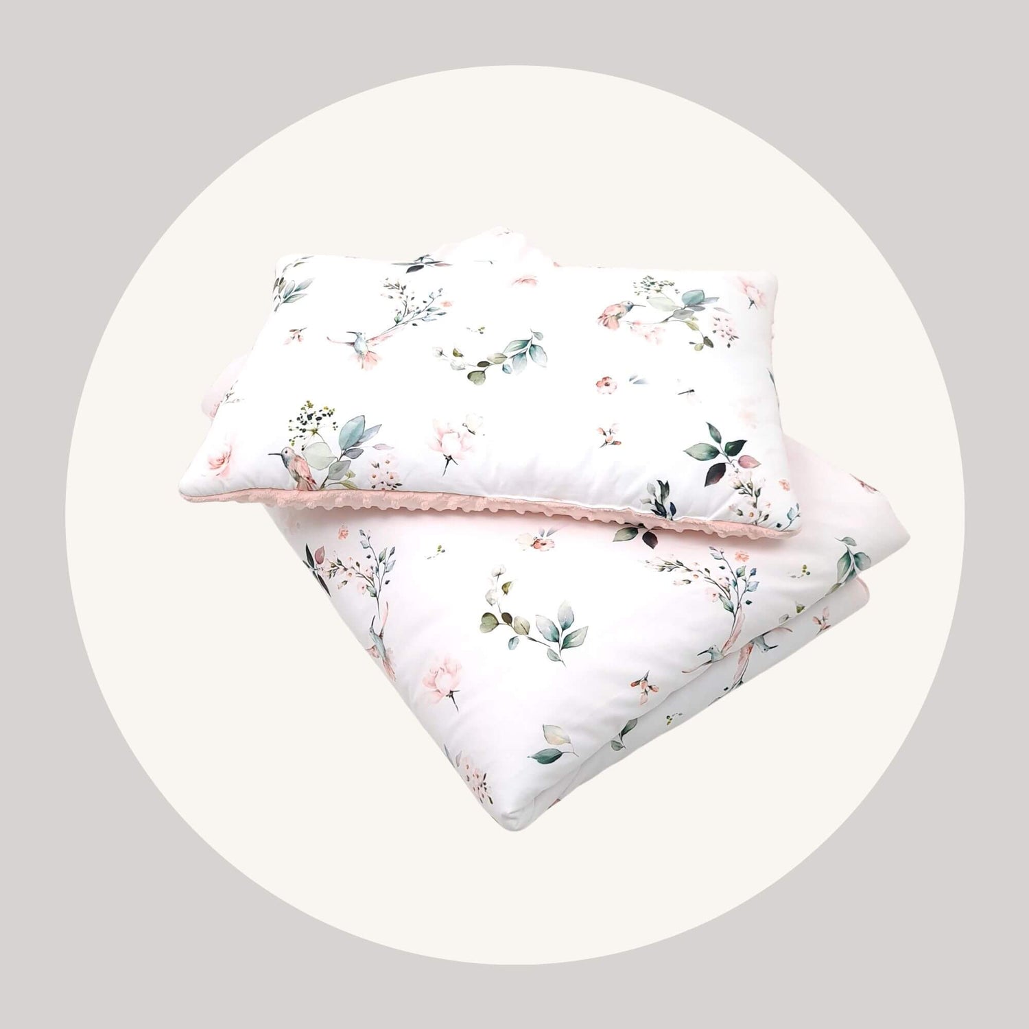 quilt and pillow size large for toddlers pink with floral pattern