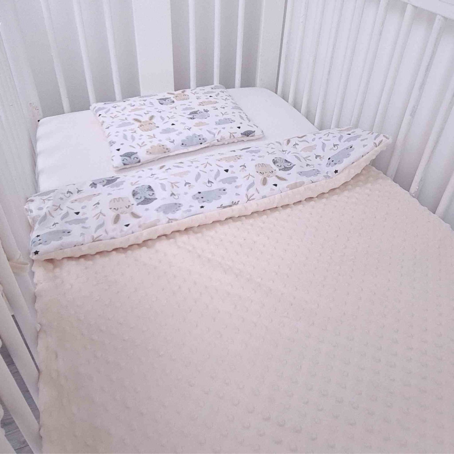 baby blanket and pillow quilt cosy warm bedding owls and bunnies pattern 0-18 months