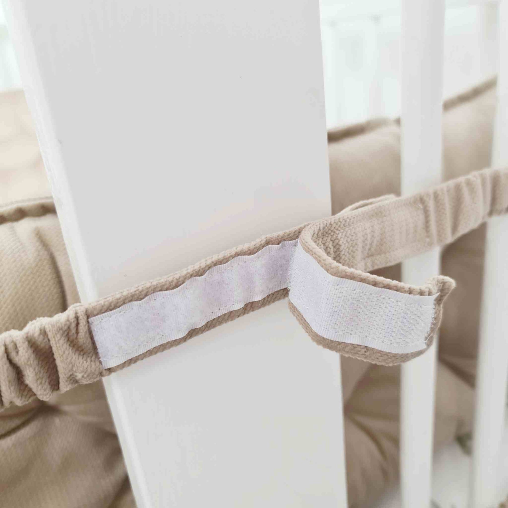 bumper for solid part of the cot headboard cushion with velcro tightening beige colour 