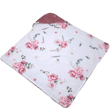 Hooded design of Evcushy Blooming Rose Blanket for added warmth and comfort