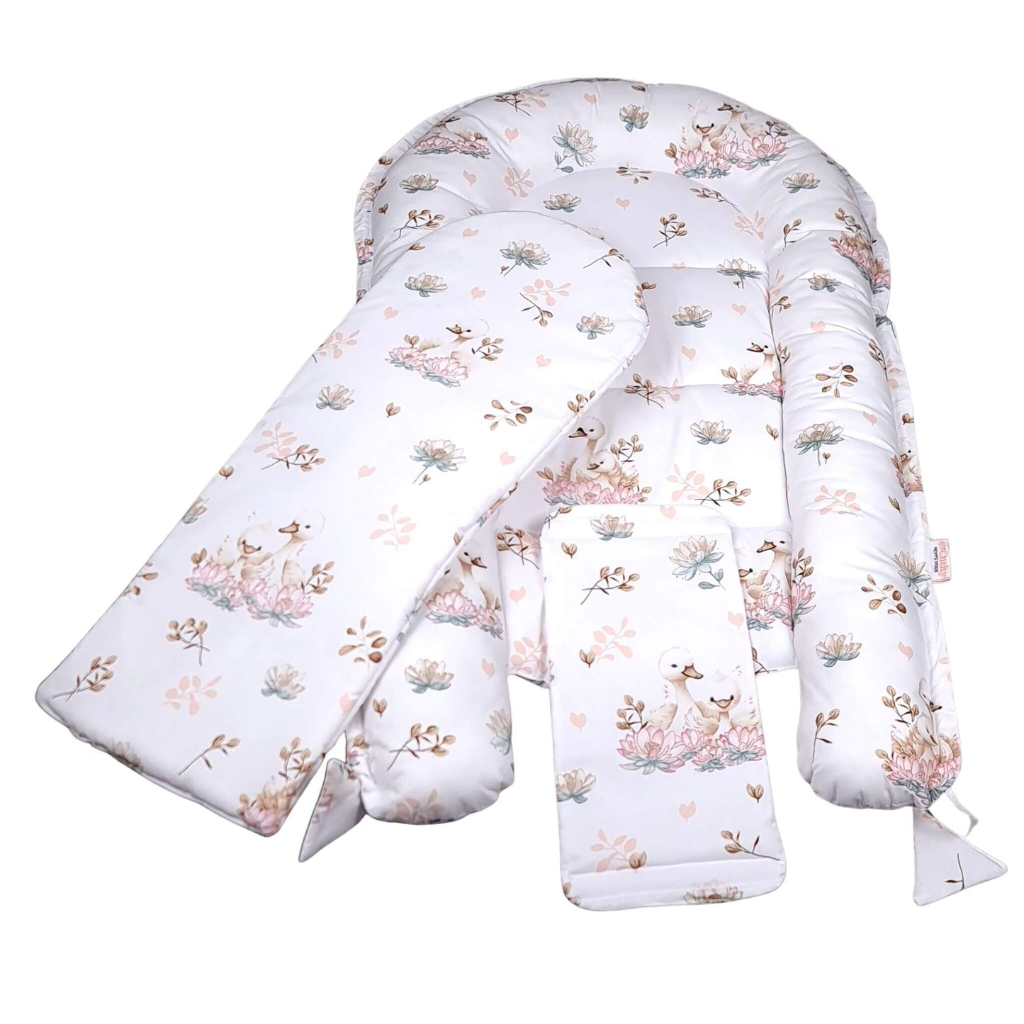 Portable baby nest for newborn with soft cotton liner
