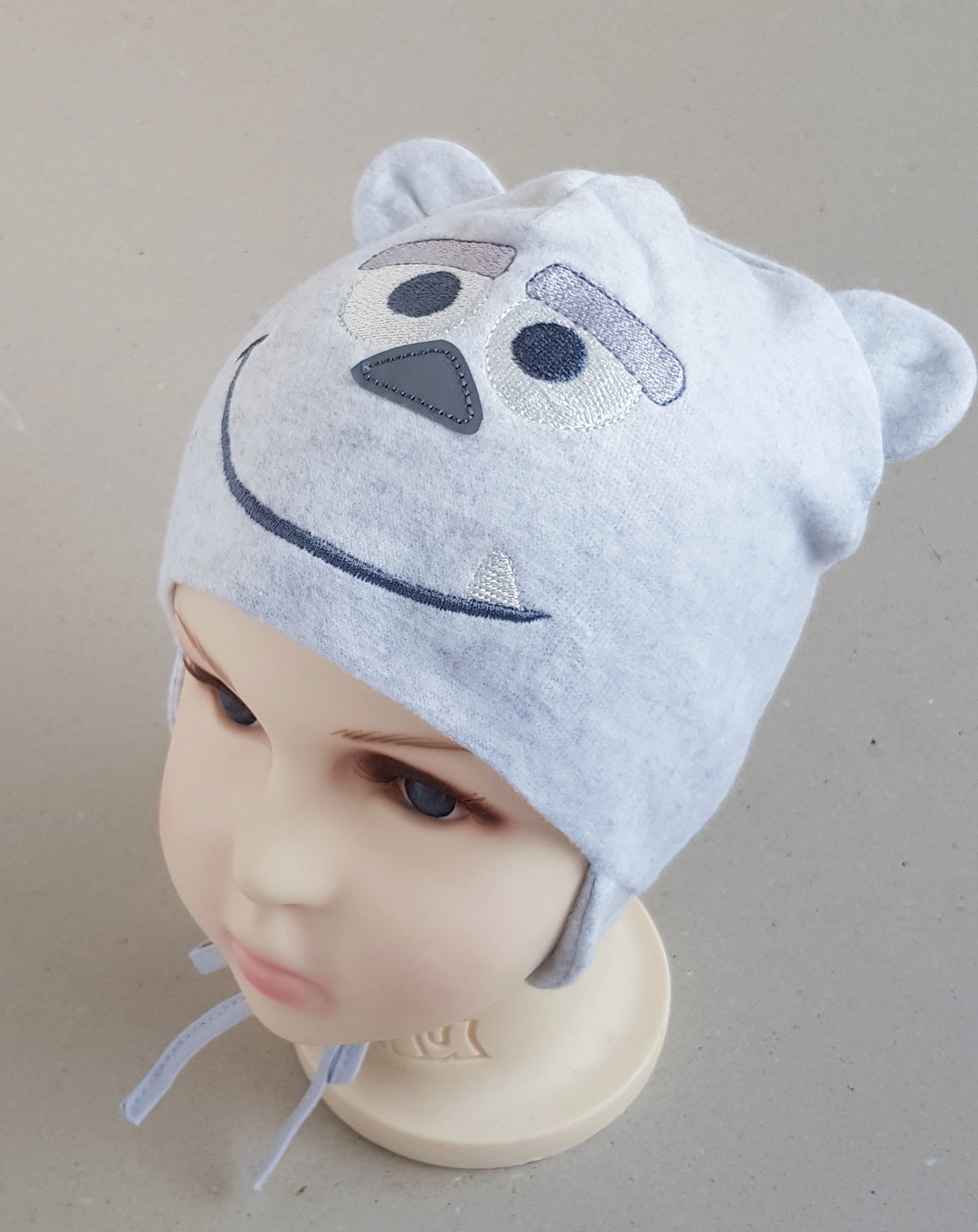 warm hat for little boy bonnet lovinghats nice&cosy polskie wiazane czapki