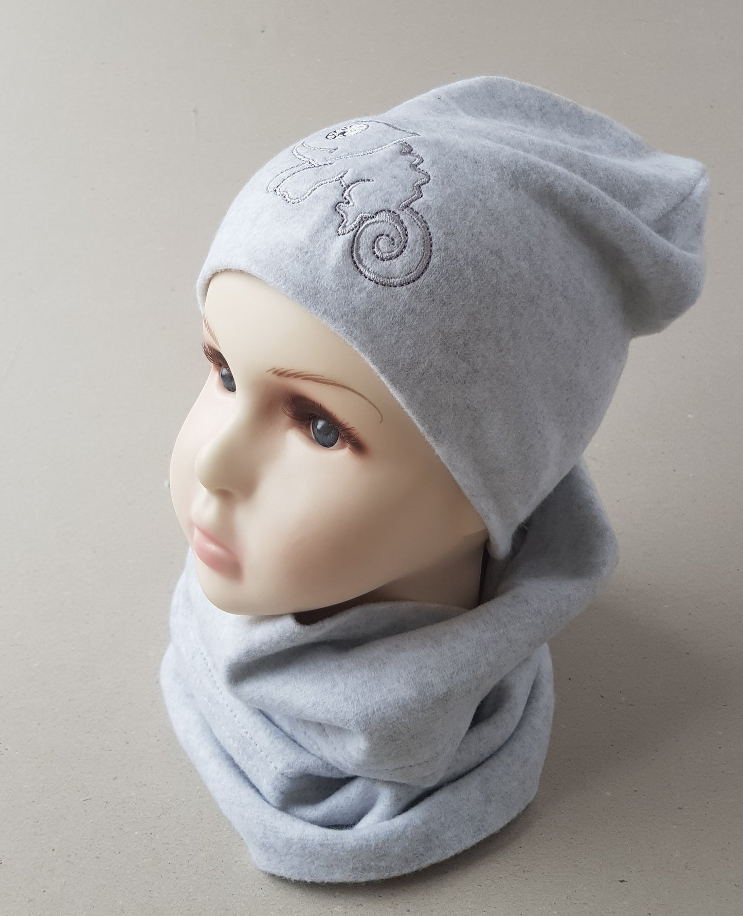 Beanie hat for boys CHAMELEON 4-24 months